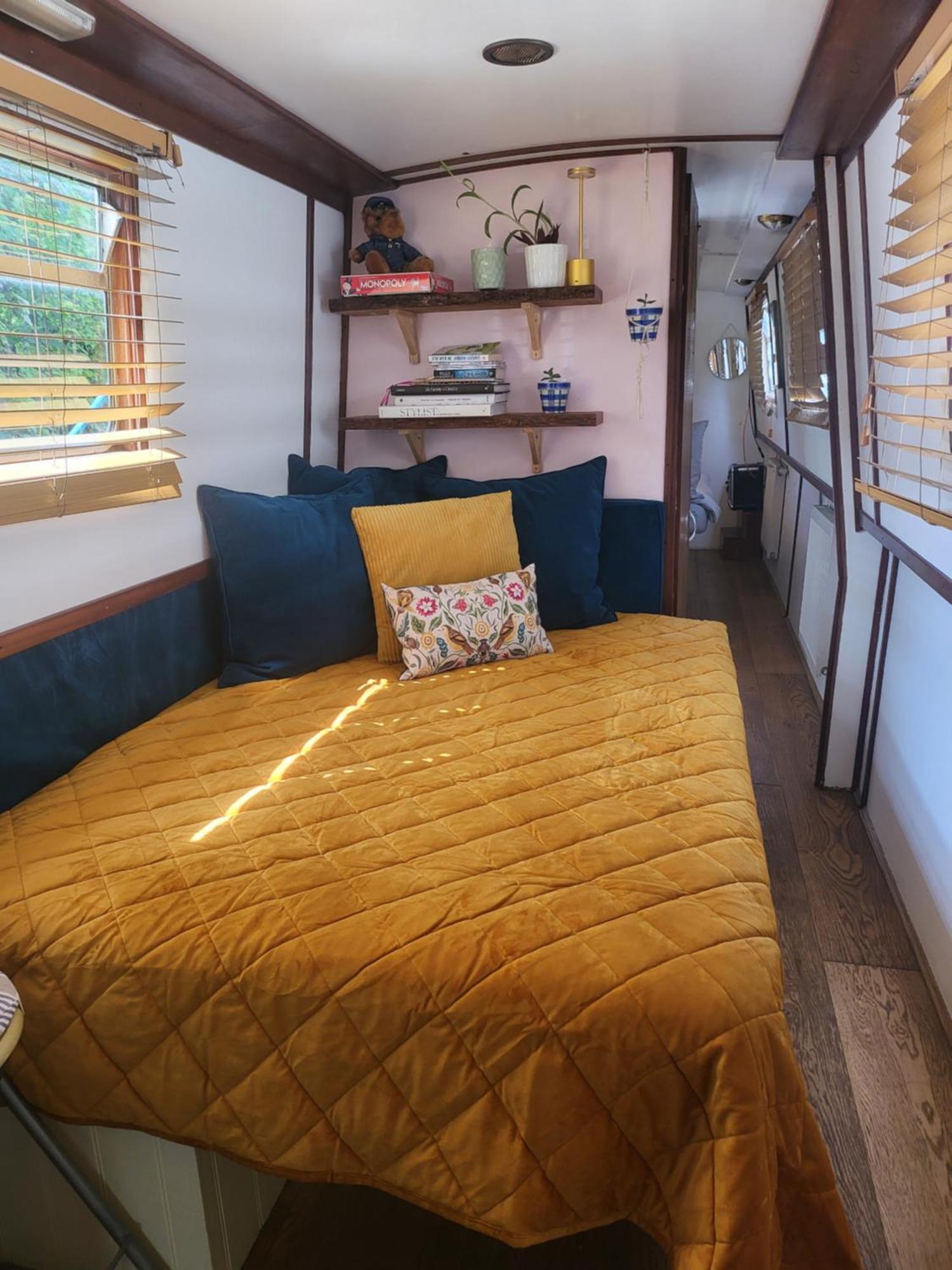 Lovely Canal Boat In Little Venice For Family & Friends London Ngoại thất bức ảnh